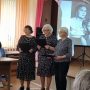 поём любимые песни